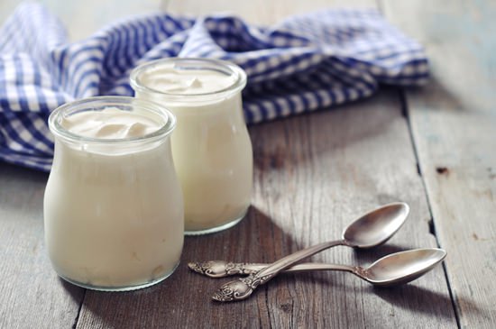 come scegliere uno yogurt sano e naturale